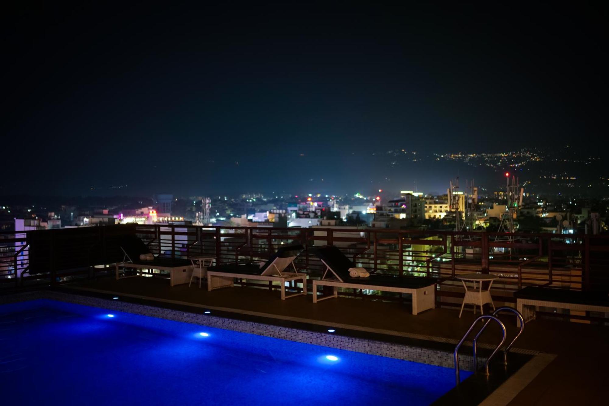 Effotel By Sayaji Dehradun Exterior foto