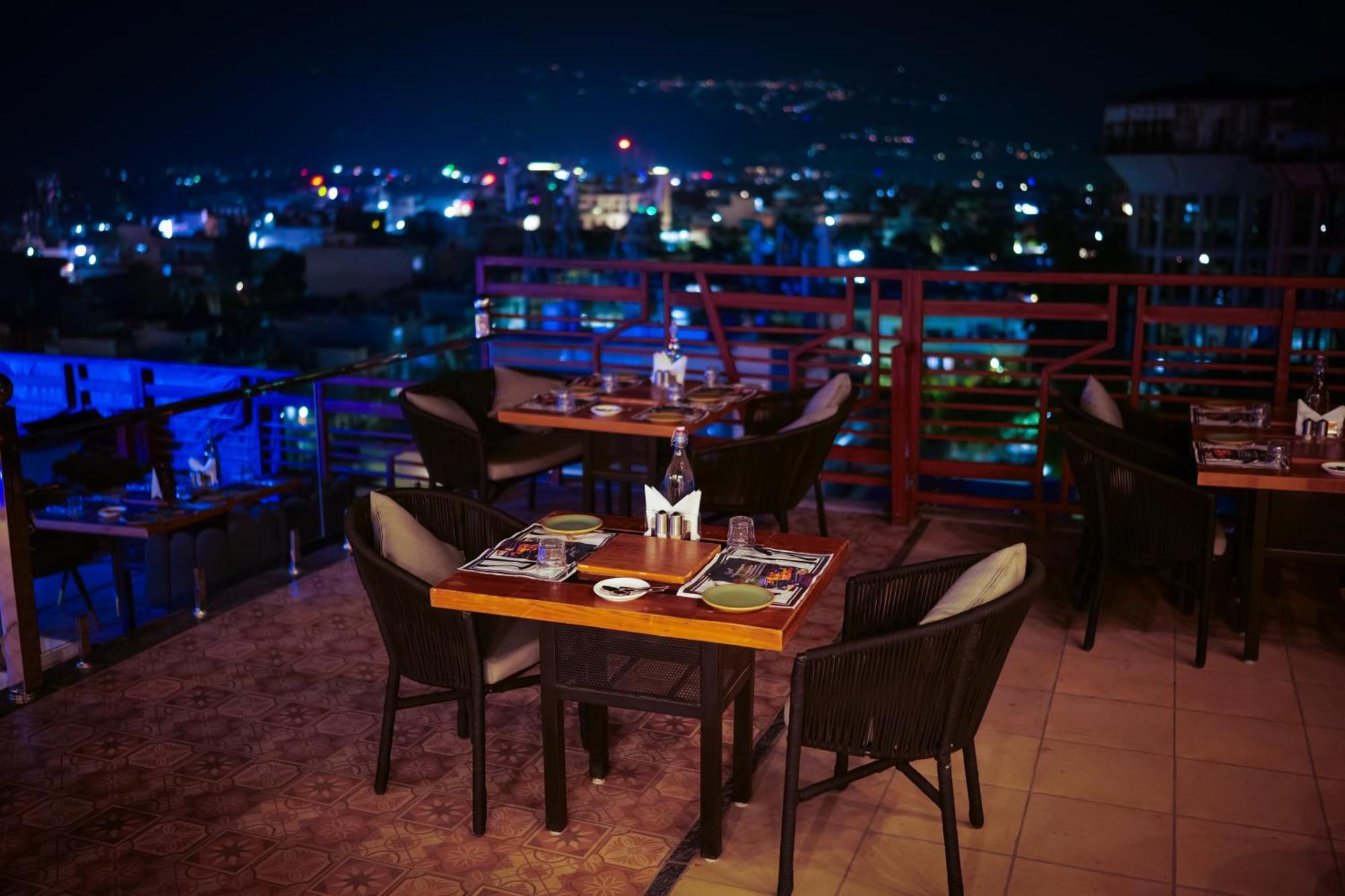 Effotel By Sayaji Dehradun Exterior foto